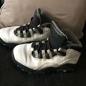 Black and white Jordan’s